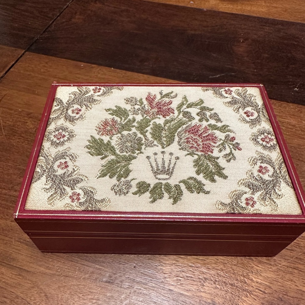 Rolex Ladies Vintage Presidential Box with Tapestry Top.  Perfect Condition!